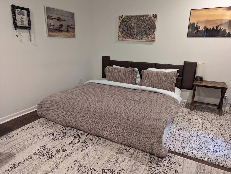 Spacious 2 Bedrooms. Prime Location Appartement *