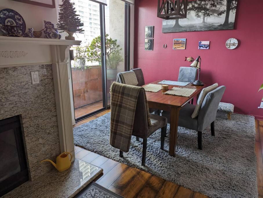 Spacious 2 Bedrooms. Prime Location Appartement Los Angeles