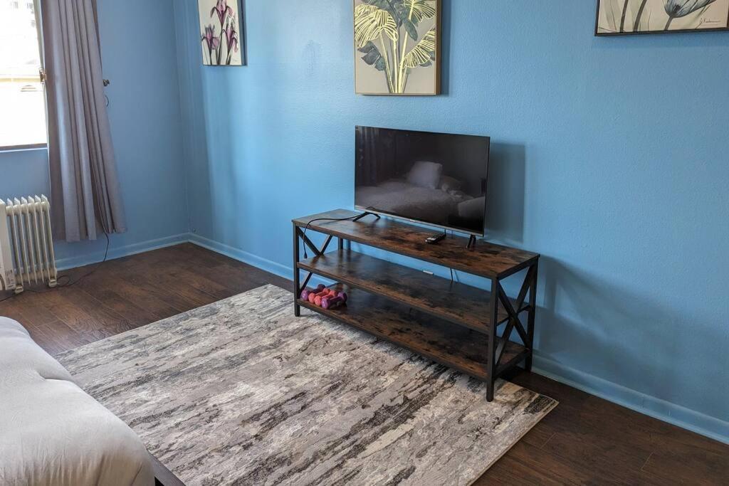 Appartement Spacious 2 Bedrooms. Prime Location *